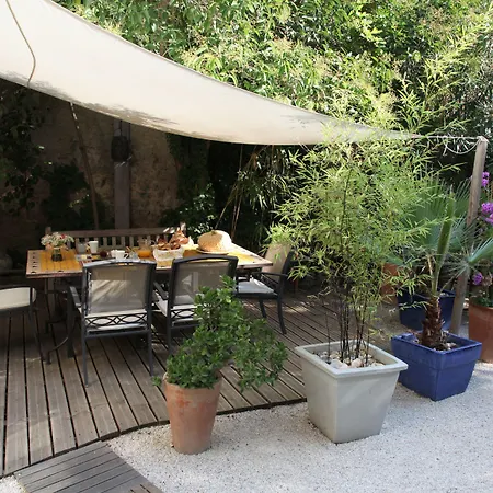 L'oree Du Pin Couette-café Bessan