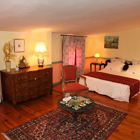 L'oree Du Pin Couette-café 3*